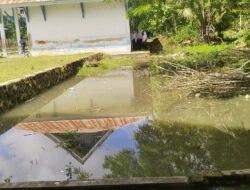 Akibat Hujan Deras, SMPN 2 Sawerigadi Muna Barat Terendam Banjir dan Gedung Alami Kerusakan