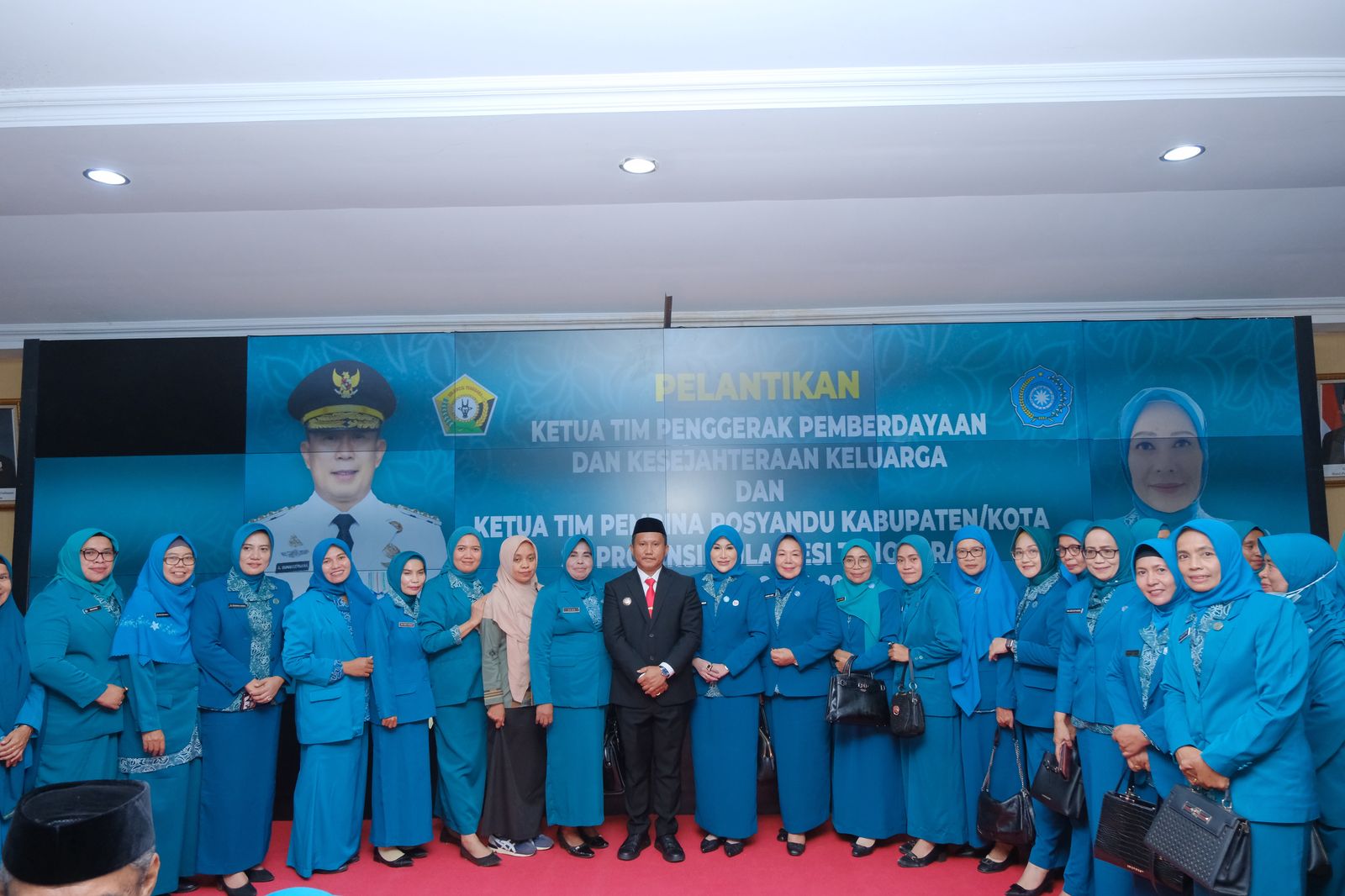 Ketua pembina dan pengurus TP PKK Muna Barat. (Foto: Ist)