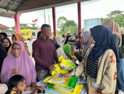 Gerakan Pangan Murah, Bupati Muna Barat Subsidi Beras ke Masyarakat
