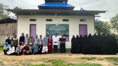 Aleg DPRD Sulawesi Tenggara Pastikan Bantuan Terkucur ke Pesantren di Muna Barat