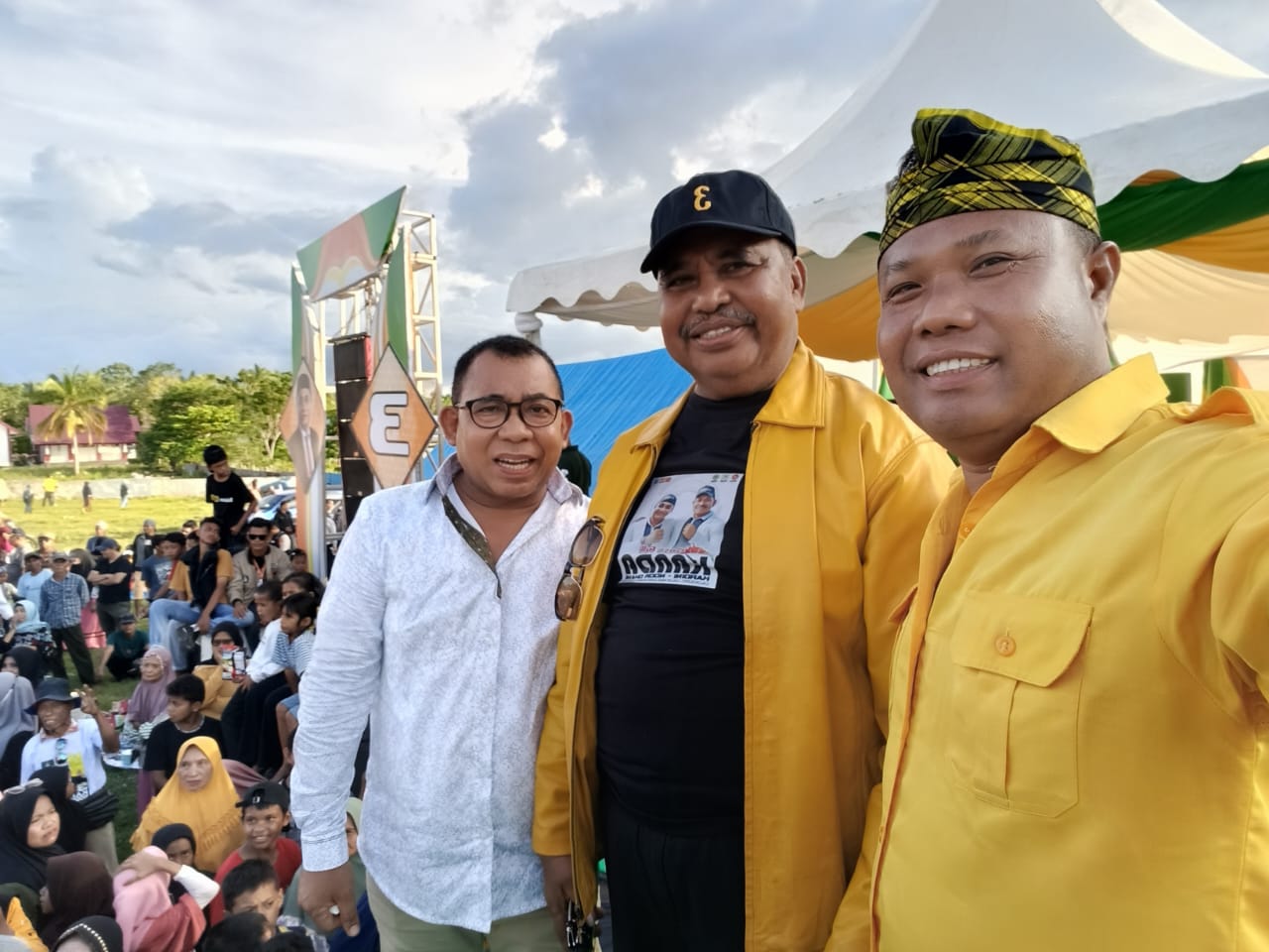 Wakil ketua DPD Partai Golkar Muna Barat, Muhammad Ridwan (kanan). Foto: Ist