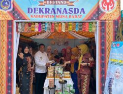 Hadir di Rakornas PHD, La Ode Darwin Sambangi Stand Dekranasda