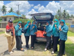 TP PKK Muna Barat Launching Program Jumat Berbagi