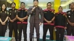 Kejari Muna Buru Bukti Korupsi Stadion Motewe, 4 Box Dokumen Disita