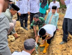 Pembangunan Masjid Khairun Sa’adah Dimulai, Bupati Muna Barat Targetkan Rampung Cepat