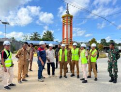 Di Tengah Fiskal Sempit, Bupati Muna Barat Aspal 2 Ruas Jalan Tiworo