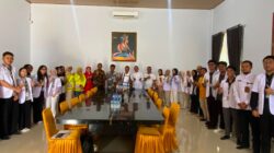 Bupati Muna Barat Titip Pesan Maksimalkan 4 Program Kesehatan ke Dokter Internship