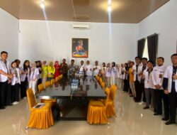 Bupati Muna Barat Titip Pesan Maksimalkan 4 Program Kesehatan ke Dokter Internship