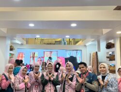 Ketua Dekranasda Muna Barat Optimis Tenun Muna Barat Booming Nasional