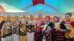 Stand UMKM Eksis di HUT Ke-12 Muna Barat