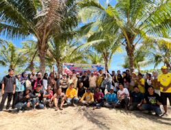 Sambut HUT ke-81 RI, BKAD Muna Barat Gelar Bakti Sosial dan Camping di Pantai Pajala