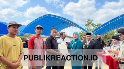 4.063 Sertifikat PTSL Diserahkan di Muna Barat, TP-PKK Dorong Pengelolaan Aset Tertib