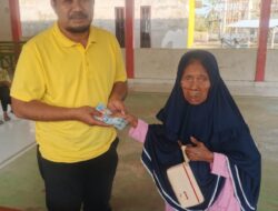 Pemdes Momuntu Salurkan BLT Tahap 4